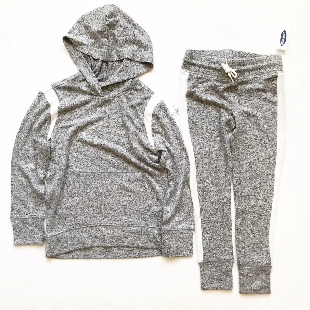 Old Navy NWT plush hoodie/jogger sets XS(5T)/S(6Y)